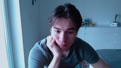 Snapshot of charleshanson69 chatting on 02/06/26, 07:45 charleshanson69 online show from 02/06/26, 07:45
