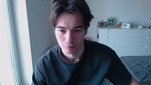 Snapshot of charleshanson69 chatting on 02/20/26, 09:21 charleshanson69 online show from 02/20/26, 09:21
