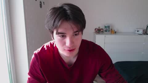 Snapshot of charleshanson69 chatting on 03/05/26, 12:01 charleshanson69 online show from 03/05/26, 12:01