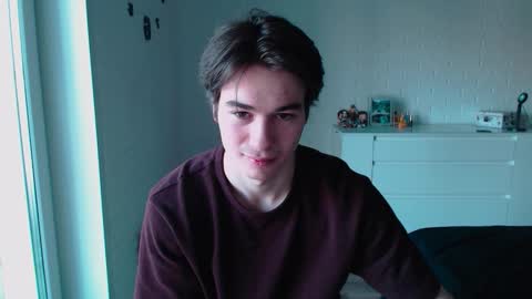 Snapshot of charleshanson69 chatting on 03/09/26, 04:27 charleshanson69 online show from 03/09/26, 04:27