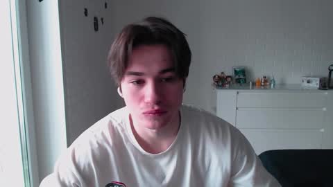 Snapshot of charleshanson69 chatting on 03/11/26, 10:10 charleshanson69 online show from 03/11/26, 10:10