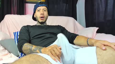 Snapshot of charless_dickenss chatting on 02/05/25, 12:06 charless_dickenss online show from 02/05/25, 12:06