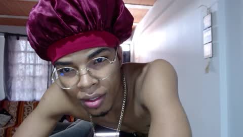 charlesshorny online show from 11/09/25, 12:47