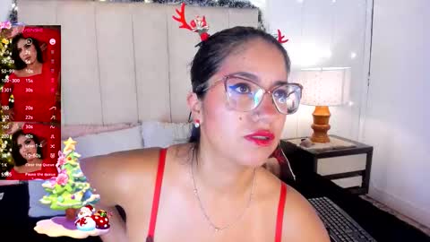 charlhot_ online show from 12/19/25, 12:23