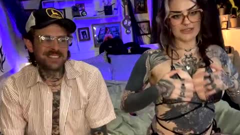 Snapshot of charlie_western chatting on 09/17/25, 05:09 charlie_western online show from 09/17/25, 05:09