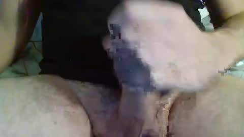 Snapshot of charliebenz11 chatting on 03/20/26, 05:51 charliebenz11 online show from 03/20/26, 05:51