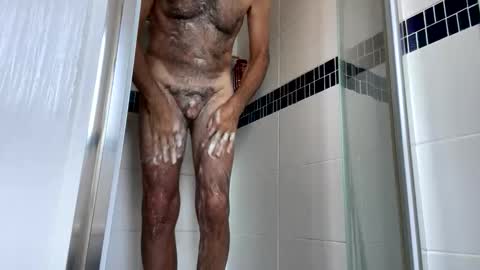 Snapshot of charlieg123 chatting on 09/24/25, 07:44 Gary online show from 09/24/25, 07:44