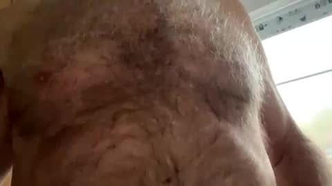 Snapshot of charlieg123 chatting on 11/16/25, 08:31 Gary online show from 11/16/25, 08:31