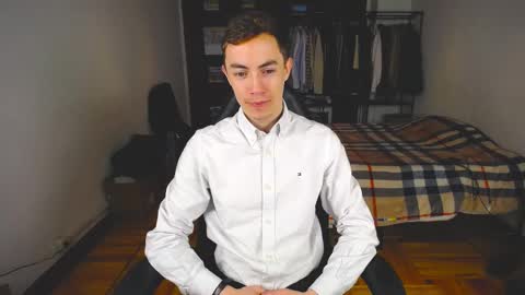 carlos reyes online show from 02/11/25, 08:05