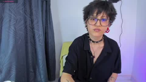 Snapshot of charlietaylorr__ chatting on 04/06/26, 08:43 Charlie online show from 04/06/26, 08:43