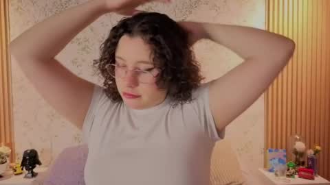 You honey online show from 05/03/26, 12:44