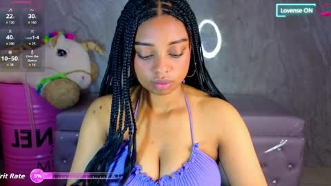 Snapshot of charlote_fun_a chatting on 04/30/26, 12:44 Charlote online show from 04/30/26, 12:44