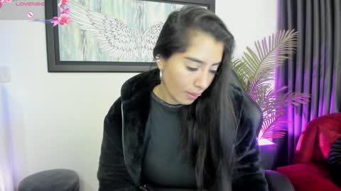 Charlote online show from 01/27/25, 11:43