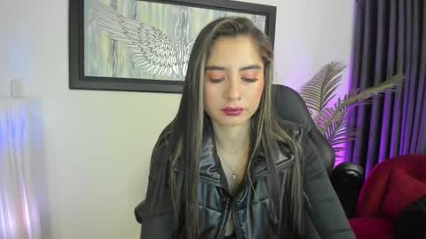 Charlote online show from 02/25/25, 10:39