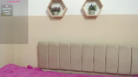charlothe_dumont online show from 05/26/26, 02:02