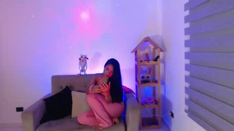 charlott online show from 10/07/25, 09:45