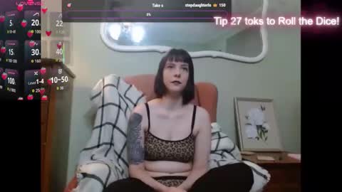Charlotte online show from 05/05/26, 11:24