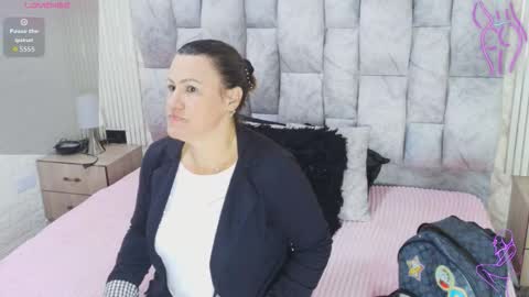 charlotte online show from 09/29/25, 11:15