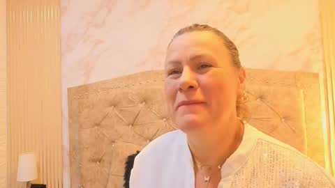 charlotte online show from 11/10/25, 10:47