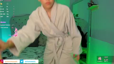 charlotte  grey online show from 01/23/25, 01:51