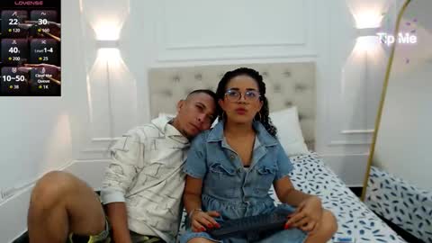 Snapshot of charlotte_dante212 chatting on 09/29/25, 03:22 charlottte y dante online show from 09/29/25, 03:22