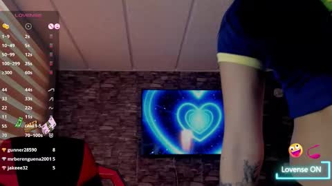 Charlotte  online show from 12/13/25, 07:53