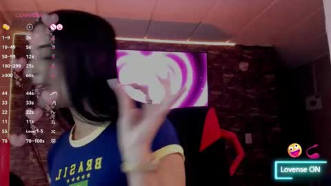 Snapshot of charlotte_greys chatting on 01/07/26, 09:28 Charlotte online show from 01/07/26, 09:28