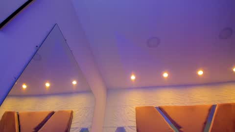 Snapshot of charlotte_icee chatting on 01/31/25, 08:22 Charlotte Icee online show from 01/31/25, 08:22