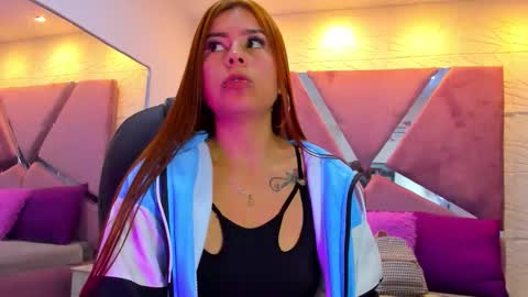 Snapshot of charlotte_icee chatting on 09/20/25, 02:40 Charlotte Icee online show from 09/20/25, 02:40