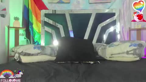 CHARLOTTELANDRY online show from 06/17/26, 02:51