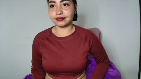 Snapshot of charlotte_princess_1 chatting on 12/20/24, 05:47 charlotte_princess_1 online show from 12/20/24, 05:47