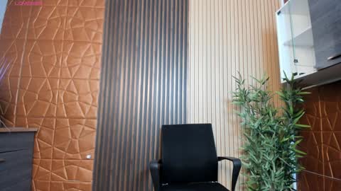 Charlotte  Everyday From 0700 to 1300 Col Time online show from 01/27/25, 11:00