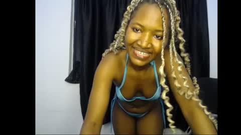 Snapshot of charlottebaby8 chatting on 07/25/26, 04:21 charlotte online show from 07/25/26, 04:21
