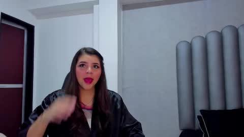 charlottee_starr online show from 11/26/25, 07:59