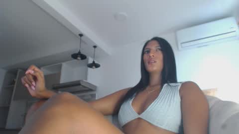charlottehorny1 online show from 10/18/25, 07:03