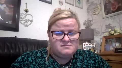 Snapshot of charlottejones01 chatting on 04/02/26, 01:03 Charlottejones01 online show from 04/02/26, 01:03