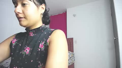 Snapshot of charlottekiss99 chatting on 01/10/26, 07:54 charlottekiss99 online show from 01/10/26, 07:54