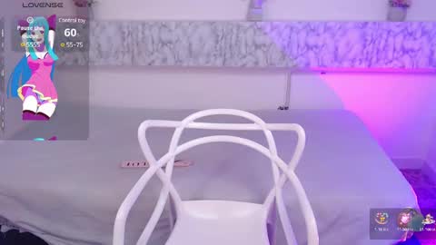 Snapshot of charlottelam2 chatting on 01/09/25, 05:23 ALE online show from 01/09/25, 05:23