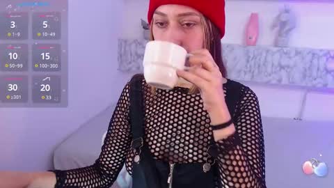 Snapshot of charlottelam2 chatting on 01/14/25, 07:06 ALE online show from 01/14/25, 07:06