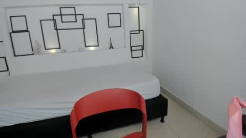 Snapshot of charlottelam2 chatting on 02/05/25, 10:19 ALE online show from 02/05/25, 10:19