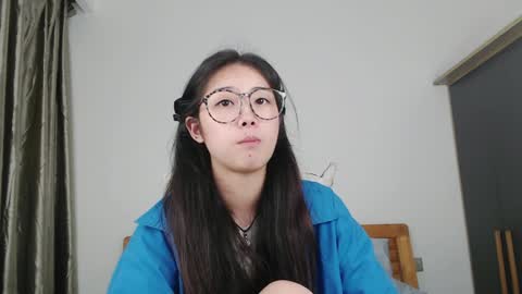 Snapshot of charlottelin chatting on 12/14/24, 03:58 Charlotte online show from 12/14/24, 03:58