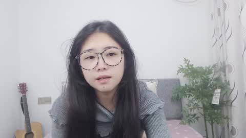 Snapshot of charlottelin chatting on 01/11/25, 06:01 Charlotte online show from 01/11/25, 06:01