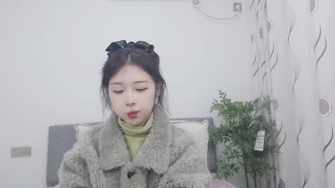 Snapshot of charlottelin chatting on 01/15/25, 03:50 Charlotte online show from 01/15/25, 03:50