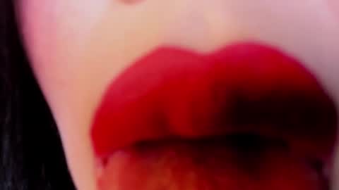 Snapshot of charlottemeyerr chatting on 02/21/25, 05:31 charlot online show from 02/21/25, 05:31