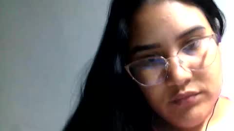 Snapshot of charlottequeen_21 chatting on 06/10/26, 02:45 charlottequeen_21 online show from 06/10/26, 02:45