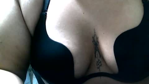 Snapshot of charlottequeen_21 chatting on 07/22/26, 01:08 charlottequeen_21 online show from 07/22/26, 01:08