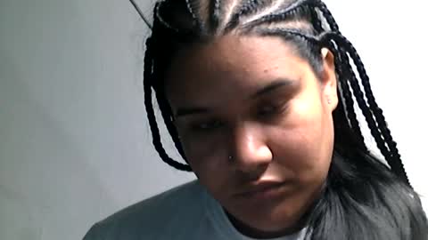 Snapshot of charlottequeen_21 chatting on 07/26/26, 12:23 charlottequeen_21 online show from 07/26/26, 12:23