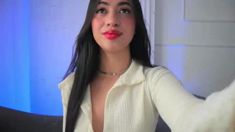 Snapshot of charlotterusso chatting on 11/20/25, 12:49 Lauren Rus online show from 11/20/25, 12:49