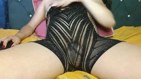 Snapshot of charlotteturners chatting on 05/18/26, 10:10 VALERIA online show from 05/18/26, 10:10