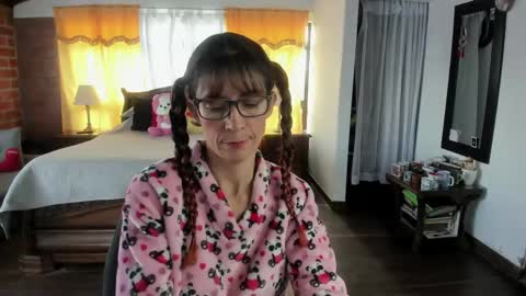 Charlotte online show from 04/28/26, 04:12